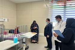 بازدید سرزده معاون درمان از بیمارستان کودکان