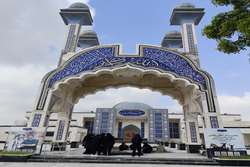 تجدید میثاق با شهدا در ششمین روز از هفته دفاع مقدس